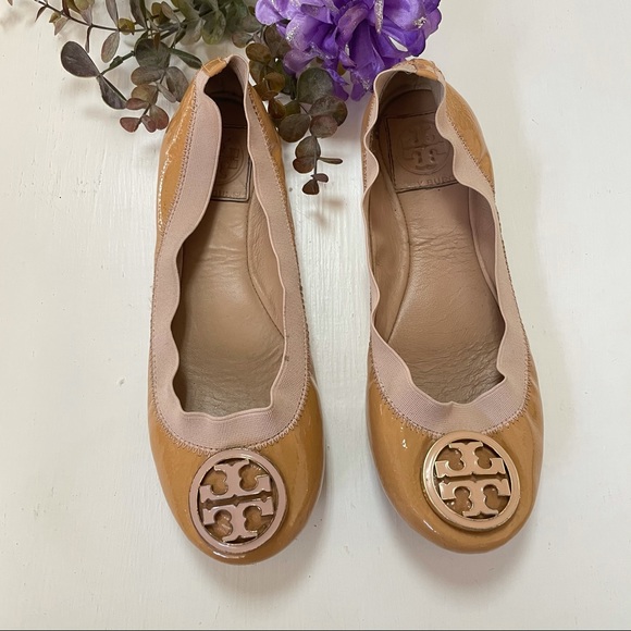 TORY BURCH FLAT SHOES SIZE 6.5 - Picture 1 of 9